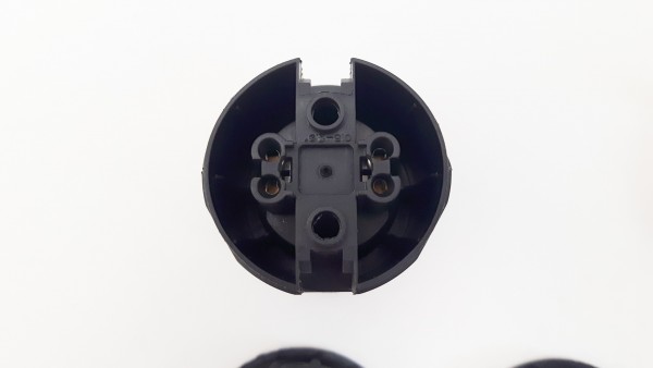 E27 2 PART BLACK PLASTIC LAMP HOLDER THREADED SKIRT AND SHADE RINGS