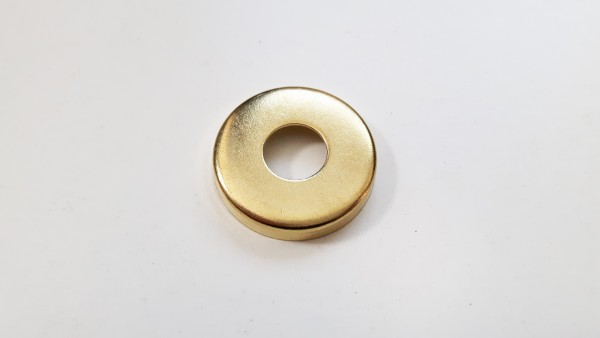 CHANDELIER BRASS PRESSED WASHER 10MM CENTRE HOLE