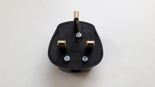 3 Pin Plug Fitted With 3 Amp Fuse Pack Of 2 Black Or White Finish