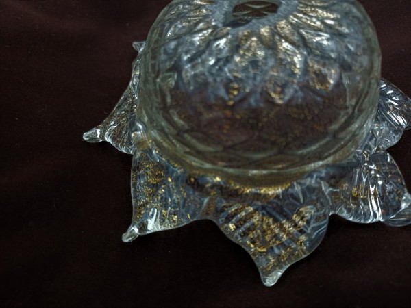 Venetian Chandelier glass dish pan with gold fleck 115mm width