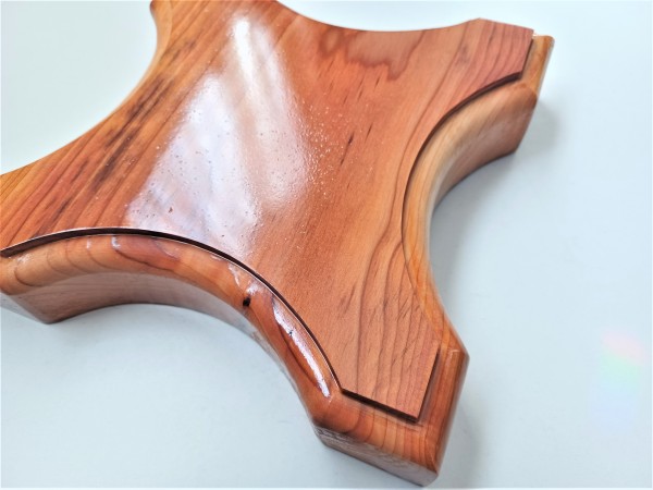 Wooden ceiling pattress or plinth Yew, ninja star 235mm