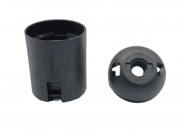 E27 Lamp Holder  2 Part Black Plastic Plain Skirt