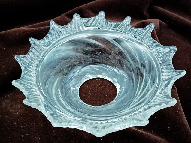 Large Chandelier Venetian glass dish pan
