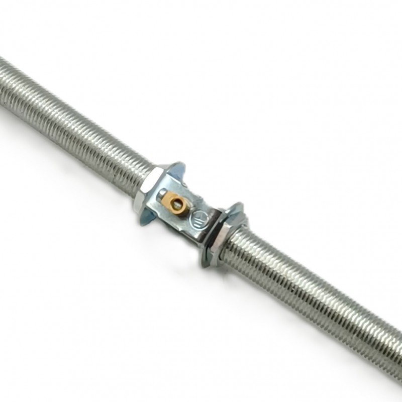 10mm To 10mm thread with Centre Earthed Hickey 