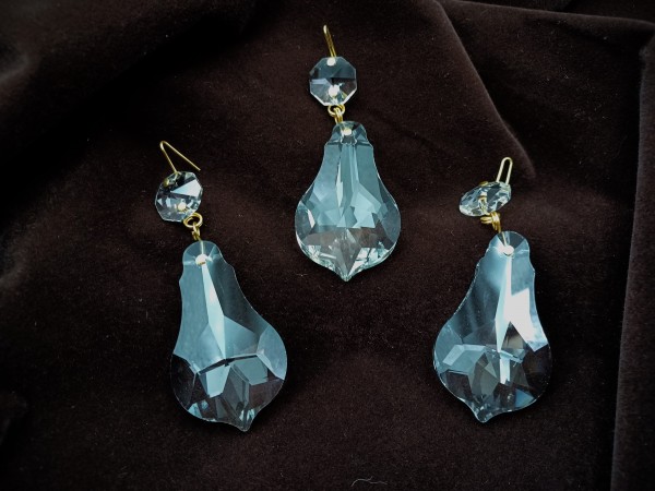 Crystal Chandelier Pear Drop With Button Pack Of Three
