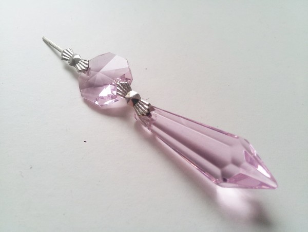 CHANDELIER PENCIL DROP AND BUTTON WITH SILVER COLOURED BOW CLIP