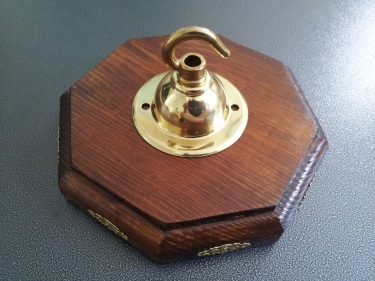 Oak stained pine wooden pattress octagon with brass hook plate