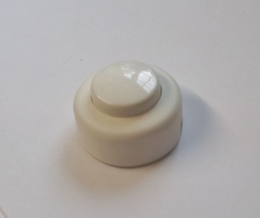 2 or 3 core small inline floor or table lamp switch in white