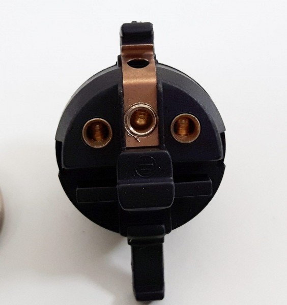 Switched bulblamp holder B22 Brass plated Finish