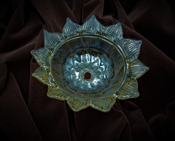 Tinted Venetian Chandelier Glass Dish Pan 